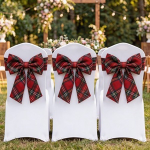Nouvelles décorations de chaise de Noël en velours avec nœuds, housses de chaise de Noël à carreaux avec nœuds décoratifs - Product Image 1