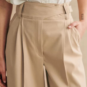 Pantalon Palazzo Élégant Beige Taille Haute Plissé à Ceinture Croisée Coupe Large pour Femme – Idéal Bureau et Tenues Décontractées Professionnelles - Product Image 6
