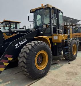 รถตักล้อยางมือสอง รุ่น ZL50GN เครื่องยนต์ดีเซล สำหรับงานก่อสร้าง ลานจอดรถ และงานเหมือง - Product Image 1