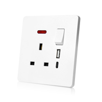 Prise multifonctionnelle Shinelite à prix d'usine 13A avec ports USB Type A et Type C