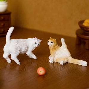 Figura de Resina de Gatito en Miniatura, Realista, con Temática Animal, Adorno de Gato de Dibujos Animados para Oficina y Escritorio de Coche, Decoración, Personalizable - Product Image 1