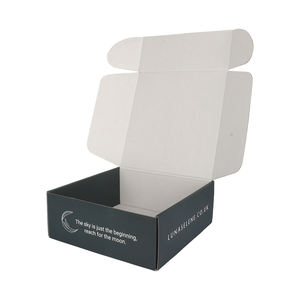 Emballage personnalisé pour vêtements et cosmétiques, en stock, boîtes en carton pour l'expédition - Product Image 1