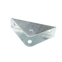 Connecteur triangulaire en aluminium de haute qualité pour support solaire, fixation pour structure de support de panneaux solaires au sol