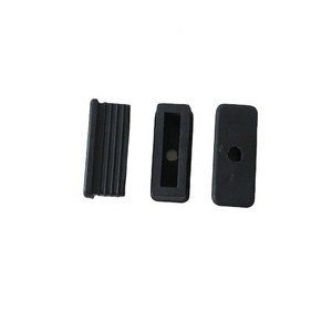 Couvercle d'extrémité carré en plastique, bouchons intérieurs Tube côtelé carré pour tables, bureaux, chaises, meubles de lit <span class=keywords><strong>Bouchon</strong></span> de <span class=keywords><strong>pied</strong></span> Couvercle de tuyau en acier - Product Image 1