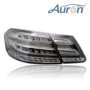 Luces Traseras LED Facelift para Mercedes-Benz Clase E W212 (2009-2013) |   Conjunto de Faros Traseros Retrofit |   Lente Transparente 6000K Mejorada - Product Image 3