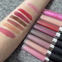 Brillant à lèvres en velours avec logo personnalisé crème solaire marque privée en vrac mat lisse liquide rouge à lèvres vegan longue durée formule liquide minéral