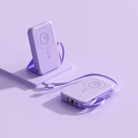 Power Bank Magnetik Nirkabel Portabel 10000mAh Dilengkapi 2 Kabel Dudukan Ponsel Lipat Layar Digital Pengisian Cepat