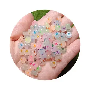 Hot Sale 100Pcs 4*7mm DIY Craft Glow In Dark White Transparent Mix Colors Star Shape Popular Acrylic Round Flat Star Bulk Beads