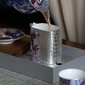 Tasse à thé en céramique He Fusen, motif dragon bleu argenté, 120 ml, pichet de service de luxe au design rétro - Product Image 4