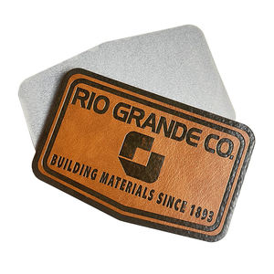 Neuheit: Personalisierte PU-Leder-Abzeichen mit Geprägtem Logo für Hüte und Kleidung, Kunstleder-Patches - Product Image 2