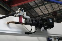 Machine à barres torsionnelles semi-automatique électrique à usage durable, haute précision, pour le traitement industriel des tôles, moteur 7,5 kW