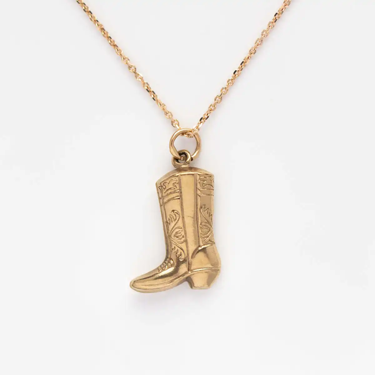 Creative Stainless Steel Cowboy Boots Pendant Necklace Vintage 18K Gold Plated Titanium Steel Textured Shoes Necklaces