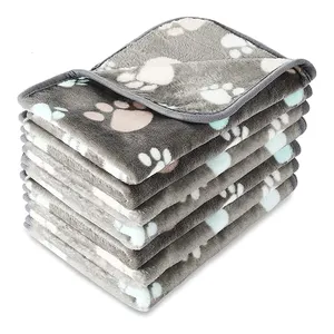 Unmatched Comfort Pet Cat Dog Blankets Soft Machine Washable Dryer Safe Comfortable Pawprint Waterproof Dog Blanket