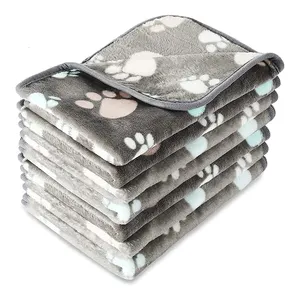 Ineguagliabile Comfort Pet Cat Dog coperte morbide lavabili a macchina asciugatrice sicura comoda coperta impermeabile per cani Pawprint