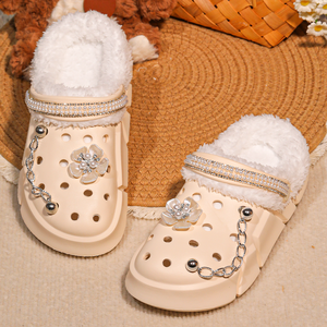 Sepatu Clogs Musim Dingin Berlapis Bulu dengan Rantai Dekoratif Bunga-Bahan EVA Anti-selip Berlapis Katun Nyaman Hangat Tali yang Dapat Disesuaikan untuk Anak Perempuan - Product Image 6