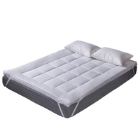 Hotel Matratze Pad 100% Baumwolle Schlafzimmer Matratze Topper Weiße Farbe Daunen Alternative Füllung Top Matratze