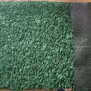 Gazon économique utilisé pour la décoration murale, tapis pour animaux de compagnie, cour, jardin, parc, plateforme de présentation, balcons, aire de jeux et toit - Product Image 3