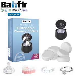 Utilisation du double effet de nettoyage en profondeur par ultrasons dans l'élimination des taches Solution de nettoyage de retenue combinée Comprimés de nettoyage ultrasonique pour prothèses dentaires - Product Image 1