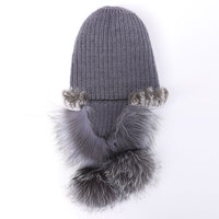 Chapeau d'hiver pour femme en fourrure de lapin rex et de renard cousue à la main avec rabat pour les oreilles et chaleur élastique