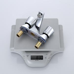 Robinet de lavabo moderne à deux poignées et deux trous Robinet <span class=keywords><strong>d</strong></span>'<span class=keywords><strong>eau</strong></span> en laiton avec noyau de valve en céramique <span class=keywords><strong>Installation</strong></span> à <span class=keywords><strong>prix</strong></span> <span class=keywords><strong>d</strong></span>'usine pour salles de bains - Product Image 6