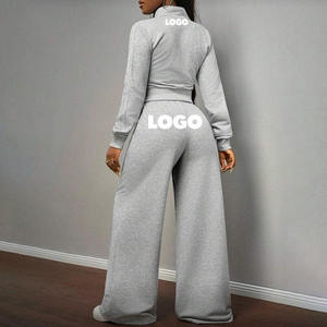 Set Due Pezzi Personalizzato con Logo per Donna, Tuta con Felpa con Cappuccio e Doppia Zip, Completo Personalizzato con Felpa e Pantaloni a Doppia Cerniera per Donna - Product Image 2