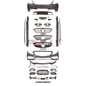 Kit corpo di scarico punta del labbro posteriore griglia paraurti anteriore di alta qualità per <span class=keywords><strong>Mercedes</strong></span> benz classe <span class=keywords><strong>C</strong></span> W205 2015-2020 aggiornamento modello toC63 <span class=keywords><strong>AMG</strong></span> - Product Image 2