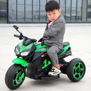 价格便宜的儿童电动摩托车儿童警察摩托车带发光二极管灯