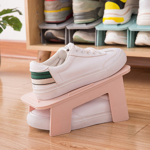 Étagère à chaussures en plastique pliable et réglable à double couche, organisateur de rangement pour chaussures, économiseur d'espace pour la maison et le placard, blanc, rose, gris, vert - Product Image 4