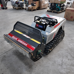 Tondeuse à gazon télécommandée sur chenilles 800 mm avec moteur haute performance 18 CV, broyeur d'herbe multifonctionnel pour pentes agricoles - Product Image 4