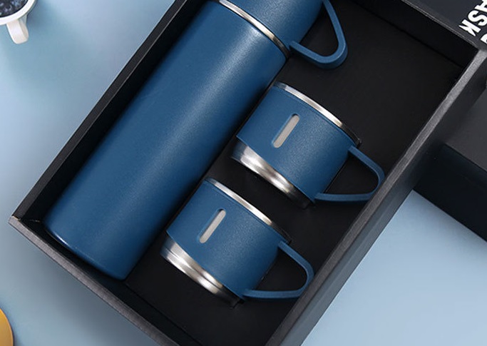 Bleu foncé