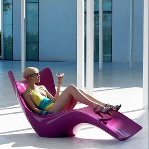 Chaise longue de <span class=keywords><strong>piscine</strong></span> personnalisée en résine moderne, en fibre de verre, imprimée UV, imperméable et écologique - Product Image 2