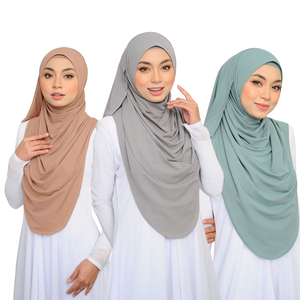 Hijab instantané tendance pour femme, pratique, en chanvre, uni, brillant, extensible, doux, de qualité supérieure, à une boucle, style malaisien, idéal pour mariage - Product Image 1