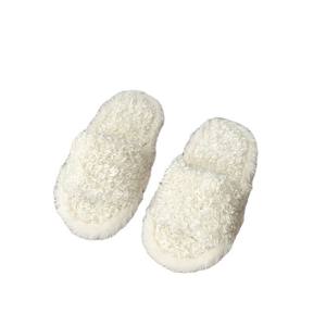 Nouvelles pantoufles en PVC pour enfants, pantoufles en peluche, pantoufles d'intérieur, pantoufles d'hiver, pantoufles pour enfants de haute qualité - Product Image 5