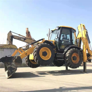 Retroexcavadora Usada de la Marca JCB, Fabricada en Inglaterra, con Tracción en las Cuatro Ruedas, Modelo JCB 4CX, con Calidad Excepcional - Product Image 4