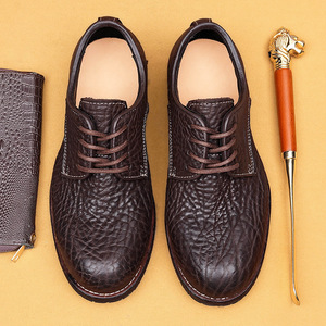 Chaussures en cuir à motif crocodile, chaussures en cuir véritable de buffle sauvage pour hommes, chaussures en cuir professionnelles à semelle épaisse pour hommes - Product Image 1