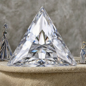 Starsgem SHRILIKE JEWELS Diamants en vrac taille triangle couleur D, percés au laser, HPHT CVD, cultivés en laboratoire, VS VVS, excellents pour la joaillerie - Product Image 2