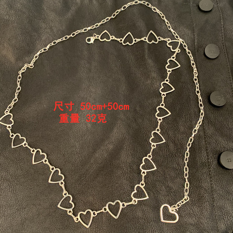 Large gold heart-shaped waist chain