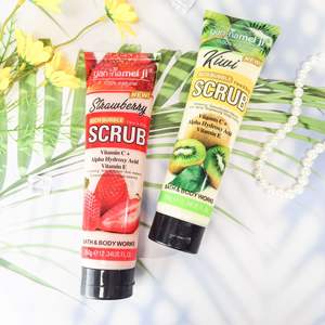 <span class=keywords><strong>Exfoliante</strong></span> Facial Blanqueador de Carbón Vegetal <span class=keywords><strong>Activado</strong></span> con Sal Marina de Alta Calidad, Limpieza Profunda y Exfoliación - Product Image 1