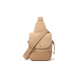 Sac bandoulière unisexe en nylon avec rabat zippé, une large sangle, poche arrière discrète de 9 cm de profondeur, faible MOQ, vente en gros, fabriqué à Taïwan - Product Image 1