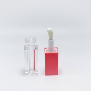 Tube de brillant à lèvres vide 5 ml avec grand applicateur, pour gloss et huile à lèvres, disponible en rose, blanc, noir, avec applicateur épais - Product Image 5