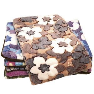 Colwork-cama para dormir de perro, tapete cálido con estampado de pata de perro salchicha, Coral, suave, para viajes al aire libre - Product Image 4