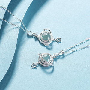Colgante de Plata S925 con Jade Natural Grado A, Diseño Planeta Sueño de Agua Azul, Colgante de Jade con Textura de Hielo, Collar para Mujer - Product Image 4
