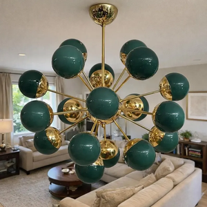 Lustre Sputnik moderne du milieu du siècle en laiton et verre vert, élégant, à plusieurs bras, pour salle à manger - Product Image 2
