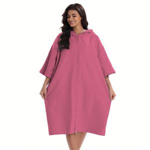 Peignoir à capuche en microfibre pour adulte, poncho absorbant à séchage rapide, idéal pour la plage - Product Image 4