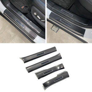 Kit <span class=keywords><strong>de</strong></span> couverture <span class=keywords><strong>de</strong></span> <span class=keywords><strong>Protection</strong></span> arrière ABS en Fiber <span class=keywords><strong>de</strong></span> carbone <span class=keywords><strong>de</strong></span> qualité supérieure pour BYD Sealion 6 EV Sealion 06 EV <span class=keywords><strong>seuil</strong></span> <span class=keywords><strong>de</strong></span> <span class=keywords><strong>coffre</strong></span> et couvercle <span class=keywords><strong>de</strong></span> <span class=keywords><strong>seuil</strong></span> <span class=keywords><strong>de</strong></span> pare-chocs - Product Image 4