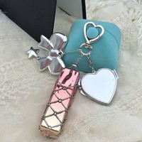 Porte-clés polyvalent et minimaliste en acrylique avec nœud en acier inoxydable, sac à rouge à lèvres en maille, décoration tendance, cadeau élégant