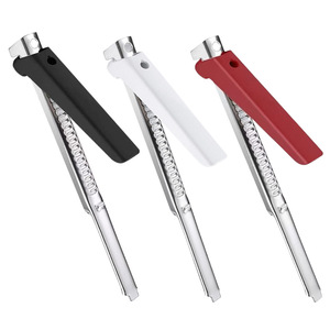 Râpe à fromage en acier inoxydable avec couvercle, design moderne, outil de cuisine toutes saisons pour le camping, pour adultes - Product Image 1