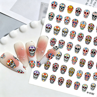 Autocollants 3D Crâne pour Ongles, Décorations Colorées Crâne Jour des Morts, Adhésifs Gothiques pour Manucure DIY