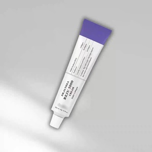 Crema Idratante Delicata e Nutriente, Ammorbidente e Riparatrice per la Luminosità della Pelle - Product Image 2