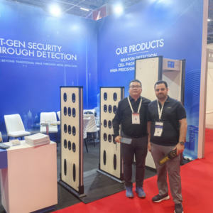 <span class=keywords><strong>2025</strong></span> חדש רגישות גבוהה גבוהה md20l אבטחת גלאי מתכת תעשייתיים מחיר המפעל פלסטיק גלאי מתכות תעשייתיות - Product Image 5